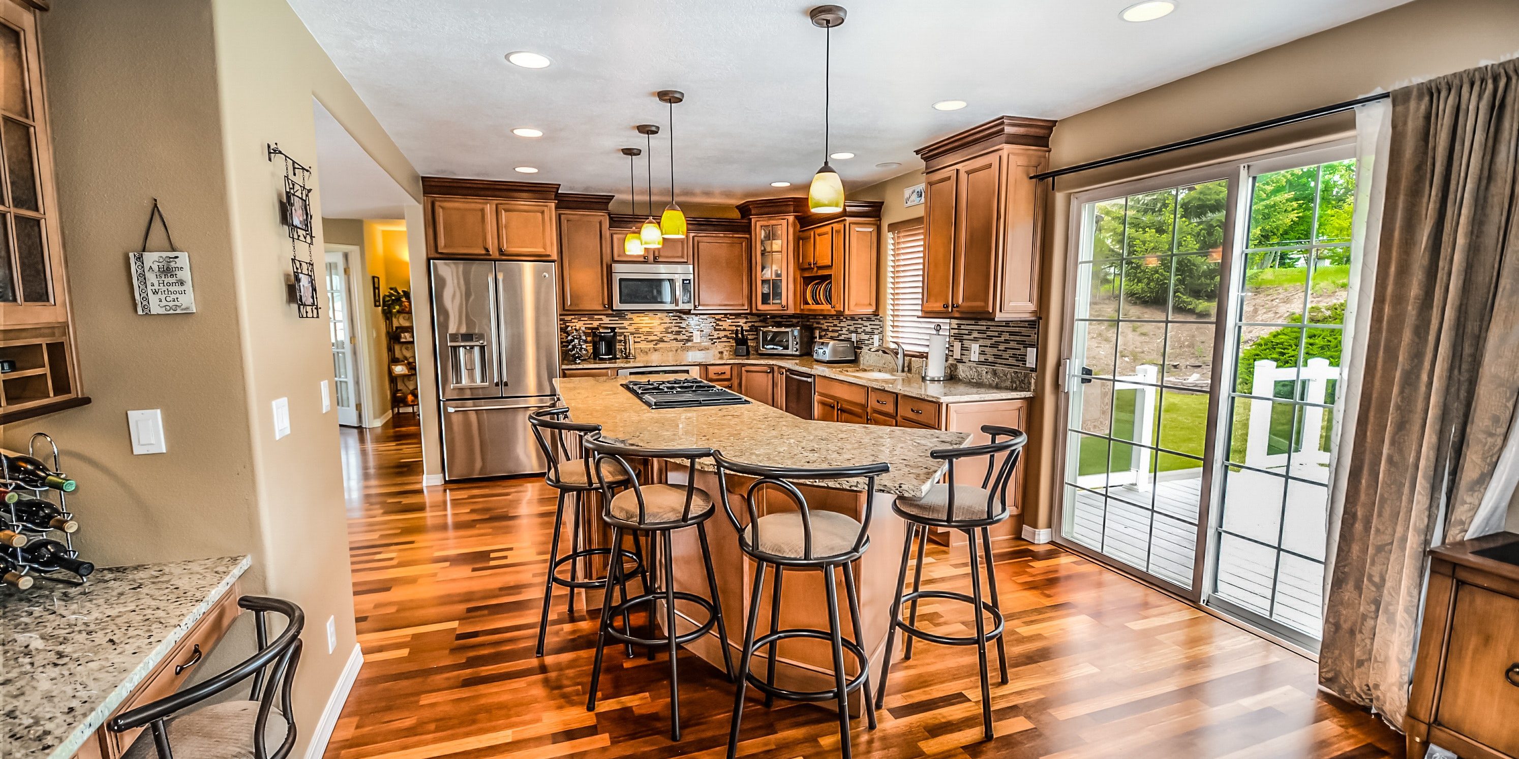 appliances-architecture-ceiling-534151